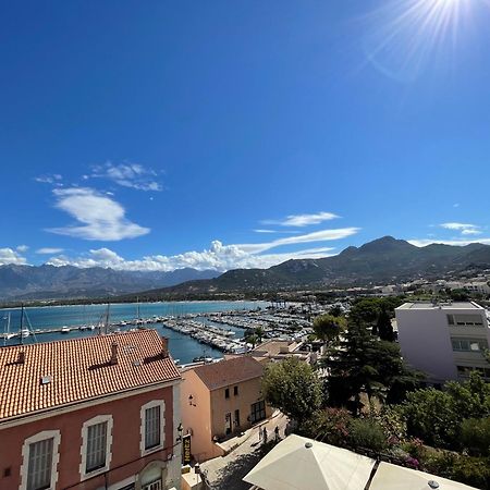Calvi City Center: Beach View Retreat with Mountain Panorama Exterior photo
