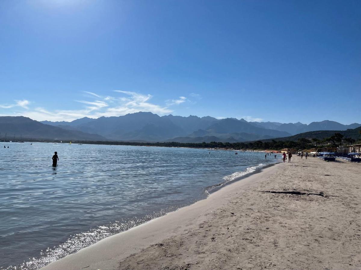 Calvi City Center: Beach View Retreat with Mountain Panorama Exterior photo